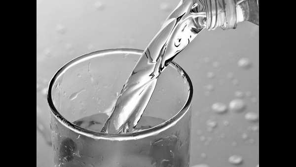 ನ್ಯಾಣ್ಯಗಳ ಬದಲು ಸ್ಮಾರ್ಟ್‌ಕಾರ್ಡ್ ಬೂತ್ 