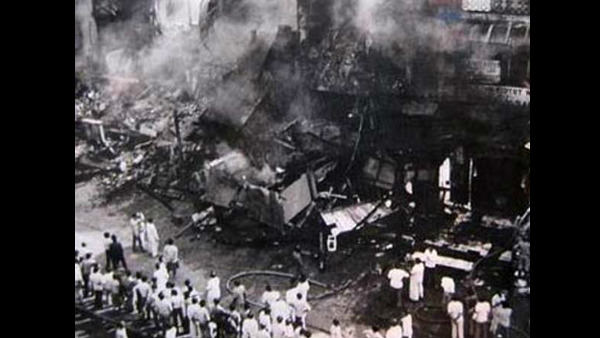 ಗೇಟ್ ಮುಂದೆ ಇದ್ದ ಕಮಲ್ ನಾಥ್ 