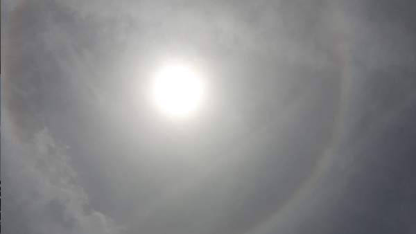 ಉಂಗುರ ಸೃಷ್ಟಿಯಾದರೆ ಮಳೆ ಬರುವ ಸೂಚನೆ