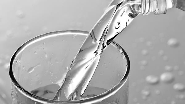 ನೀರಿನ ಸೋರಿಕೆ ತಡೆಗಟ್ಟಬೇಕು 