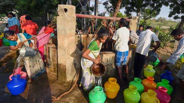 ಕೆರೆಗಳು ಜಲಾಶಯಗಳಂತೆ ಕೆಲಸ 
