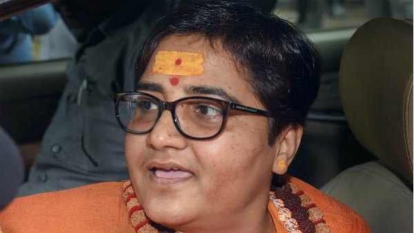 ಪಕ್ಷದಿಂದ ವಿಪ್ ಜಾರಿಯಲ್ಲಿದೆ ಎಂದ ಪ್ರಗ್ಯಾ ಪರ ವಕೀಲ ಪಕ್ಷದಿಂದ ವಿಪ್ ಜಾರಿಯಲ್ಲಿದೆ ಎಂದ ಪ್ರಗ್ಯಾ ಪರ ವಕೀಲ