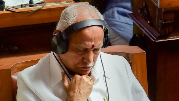 ಸಂಖ್ಯಾಬಲ ಹೆಚ್ಚಿಸಿಕೊಳ್ಳಲು ಆಪರೇಷನ್ ಕಮಲ