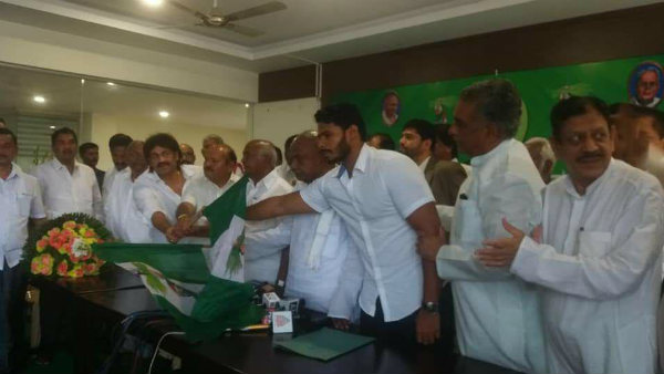 ರಾಜ್ಯ ಬೂತ್ ಸಮಿತಿ ಅಧ್ಯಕ್ಷ ಸಿ.ಬಿ.ಸುರೇಶ್ ಬಾಬು