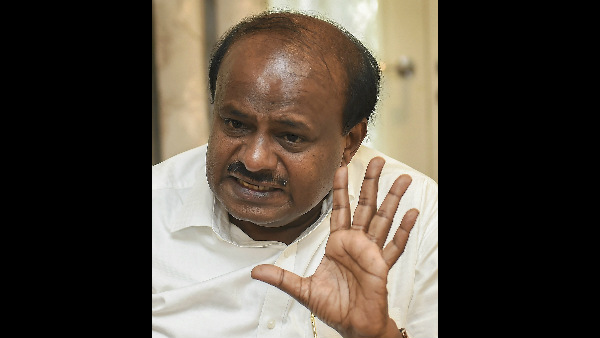 ಕಳೆದ ವರ್ಷವೇ ಉಡುಗೊರೆ ಕೊಡುವುದಾಗಿ ಹೇಳಿದ್ದೆ: ಎಚ್‌ಡಿಕೆ