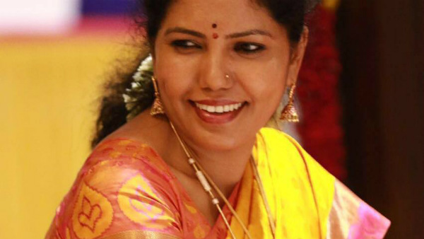 ನಮ್ಮಪ್ಪ ಕಾಲೇಜು ದಿನಗಳಲ್ಲೇ ನಟೋರಿಯಸ್ ಆಗಿ ಬೆಳೆದವರು ನಮ್ಮಪ್ಪ ಕಾಲೇಜು ದಿನಗಳಲ್ಲೇ ನಟೋರಿಯಸ್ ಆಗಿ ಬೆಳೆದವರು