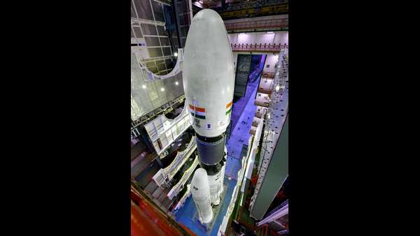 Reports say, ISRO will re launch Chandrayaan-2 on July 21-22 Reports say, ISRO will re launch Chandrayaan-2 on July 21-22