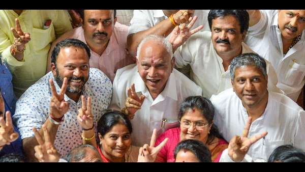 ವಿಶ್ವಾಸಮತಯಾಚನೆಯ ವೇಳೆ ಗೈರಾದ ಶಾಸಕರು 