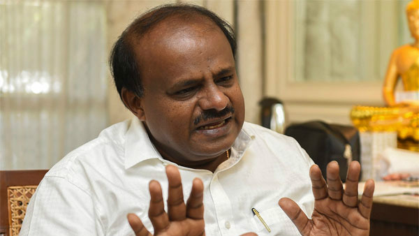 Kumaraswamy Hold Crucial Meeting Before Bsy Vote Of Confidence Motion Kumaraswamy Hold Crucial Meeting Before Bsy Vote Of Confidence Motion