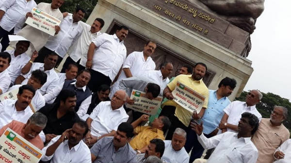 ಕೂಡಲೇ ರಾಜೀನಾಮೆ ಅಂಗೀಕರಿಸಬೇಕು