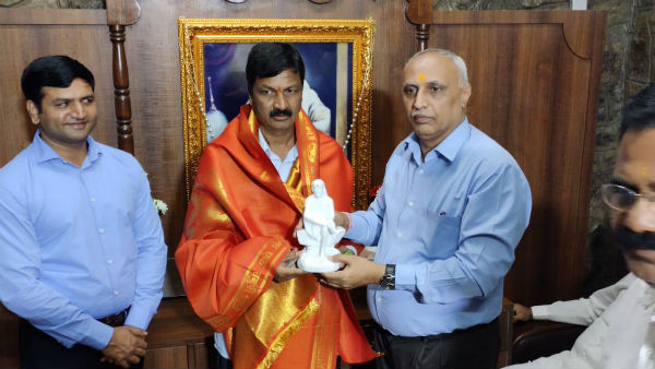 Rebel MLAs visited Shiradi Sai Baba Temple Rebel MLAs visited Shiradi Sai Baba Temple