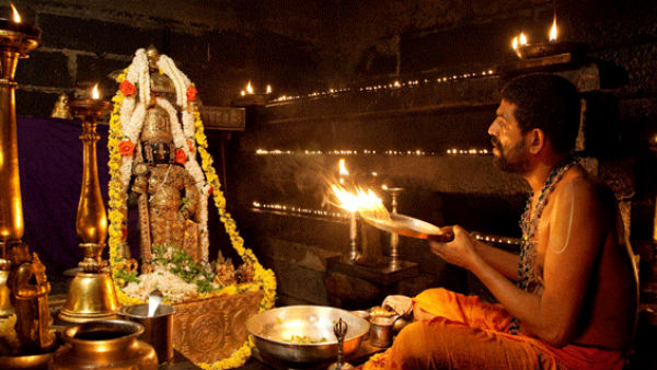 ಸ್ವಾಮೀಜಿ ಸಂಸ್ಮರಣೆ ಕಾರ್ಯಕ್ರಮಕ್ಕೆ ವ್ಯವಸ್ಥೆ ಸ್ವಾಮೀಜಿ ಸಂಸ್ಮರಣೆ ಕಾರ್ಯಕ್ರಮಕ್ಕೆ ವ್ಯವಸ್ಥೆ