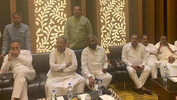 ನನ್ನ ಬೆನ್ನಿಗೆ ಚೂರಿ ಹಾಕಿದ್ದಾರೆ