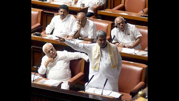 ಪಕ್ಷಾಂತರ ನಿಷೇಧ ಕಾಯ್ದೆ ಬಗ್ಗೆ ವಿಸ್ತಾರವಾಗಿ ತಿಳಿಸಿದ ಸಿದ್ದರಾಮಯ್ಯ