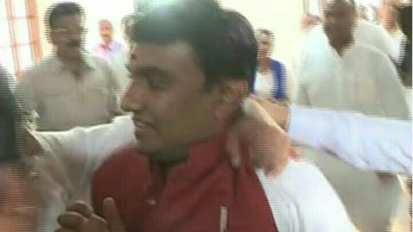 Congress leaders locked down Chikkaballapur MLA Sudhakar