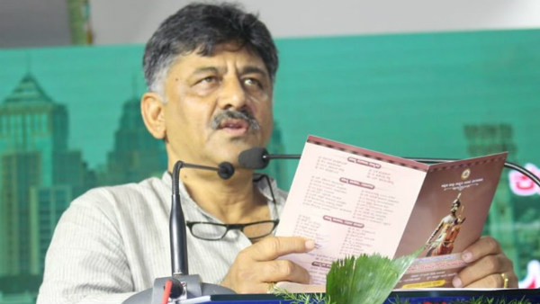 ಆಪರೇಷನ್ ಕಮಲದ ಬಗ್ಗೆ ಒಂದೂ ನೊಟೀಸ್ ಏಕಿಲ್ಲ: ಡಿಕೆಶಿ