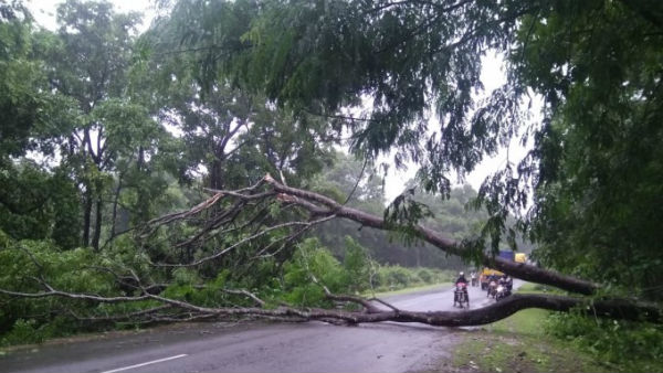 Karnataka Rains: List Of Roads Closed in Karnataka Due to Rains Karnataka Rains: List Of Roads Closed in Karnataka Due to Rains