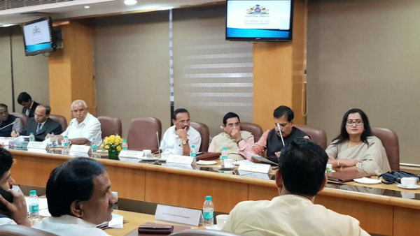 Yeddyurappa had meeting with Karnataka all party MPs in New Delhi 