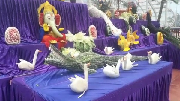 EIFFel Tower In Flower Show Of Davanagere