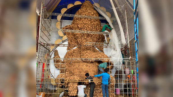 Coconut Ganesha : Eco friendly Ganesha this time at JP Nagar, Bengaluru 