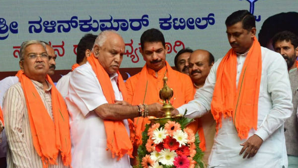 ಕಾಡು ಮಲ್ಲೇಶ್ವರದಲ್ಲಿ ವಿಶೇಷ ಪೂಜೆ ಸಲ್ಲಿಸಿದ ಕಟೀಲ್ 