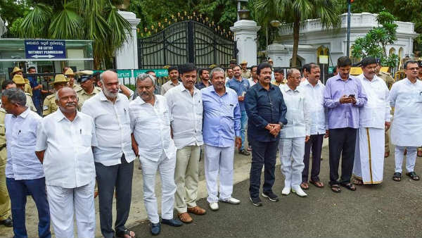 ಅನರ್ಹ ಶಾಸಕರು ಸೇರಲ್ಲ