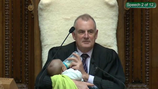New Zealand: parliament speaker feeds baby during debate, Picture goes viral New Zealand: parliament speaker feeds baby during debate, Picture goes viral