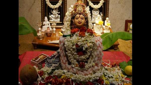 ಅಲಂಕಾರಿಕ ವಸ್ತುಗಳಿಗೆ ಹೆಚ್ಚಿನ ಬೇಡಿಕೆ 