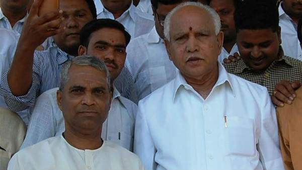 BJP MLA Veeranna Chiranthimath did politics middle of flood