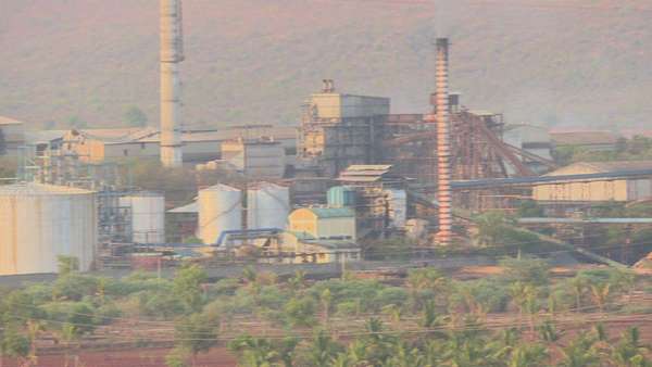 ಜಮೀನು ಬಿಟ್ಟುಕೊಡದೆ ಮೋಸ