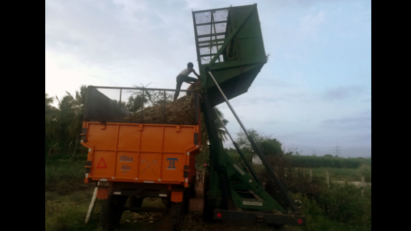  Sugarcane Harvesting Machine Easing The Work Of Farmers In Chamarajanagar 