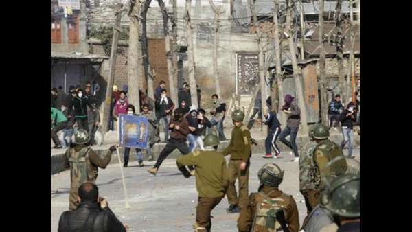  ರಾಜಕಾರಣಿಗಳ ಬಂಧನಕ್ಕೆ ವಿರೋಧ