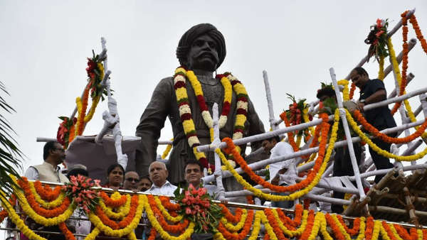 ಸರ್ಕಾರಿ ಸೇವೆ, ಸಂಗೀತ, ವಿವಿಧ ಕ್ಷೇತ್ರ