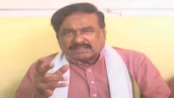 ಮುನಿಯಪ್ಪ ಜನರ ಮನಸ್ಸಿನಿಂದ ದೂರ