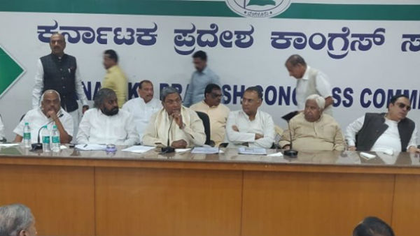 ಸಾಲಮನ್ನಾಕ್ಕಾಗಿ ಒತ್ತಾಯ