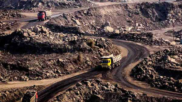 ಗಣಿಗಾರಿಕೆಗೆ ಸುಪ್ರೀಂಕೋರ್ಟ್ ತಡೆ