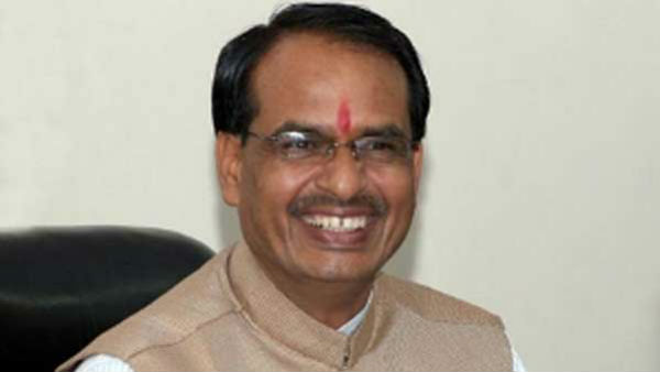 ಯಾರು ದೇಶದ್ರೋಹಿಗಳು ಎಂದು ಪ್ರಶ್ನಿಸಿದ್ದ ದಿಗ್ವಿಜಯ್ 