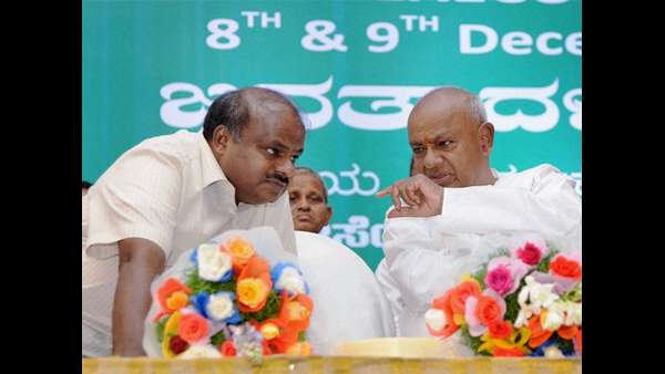 ದೇವೇಗೌಡ ಮತ್ತು ಕುಮಾರಸ್ವಾಮಿ 
