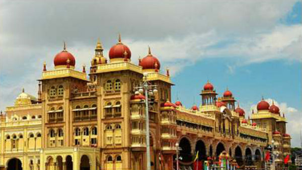  ತದ್ವಿರುದ್ಧವಾದ ಮತ್ತೊಂದು ಇತಿಹಾಸ 