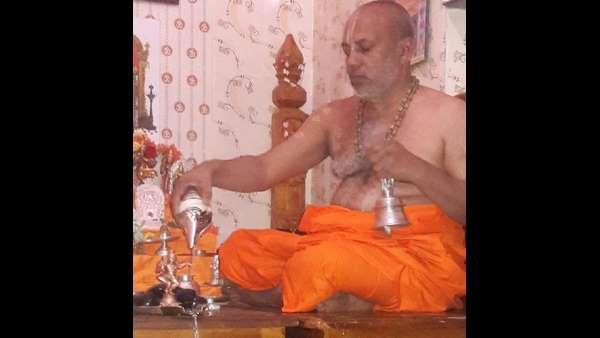 ಸ್ವಾಮೀಜಿಯ ಹನಿಟ್ರ್ಯಾಪ್ ಆರೋಪ ಸ್ವಾಮೀಜಿಯ ಹನಿಟ್ರ್ಯಾಪ್ ಆರೋಪ