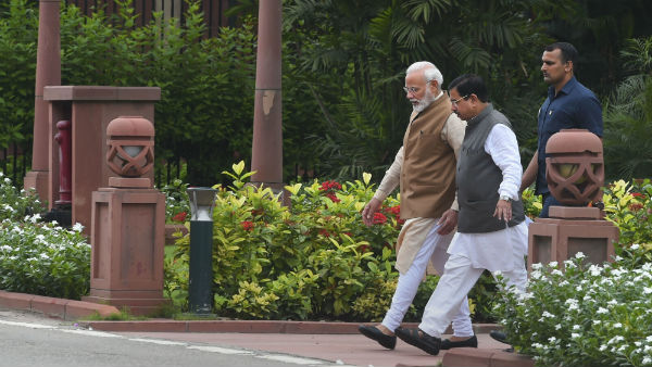  ಪ್ರಹ್ಲಾದ್ ಜೋಶಿ, ಕೇಂದ್ರ ಸಚಿವ