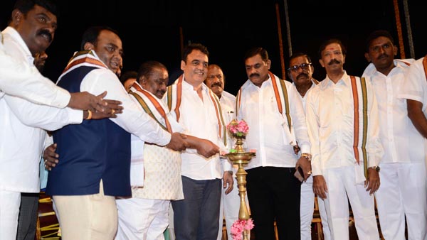 ಸವಿತಾ ಸಮಾಜದಿಂದ ಬೇಡಿಕೆ ಪಟ್ಟಿ ಸಲ್ಲಿಕೆ