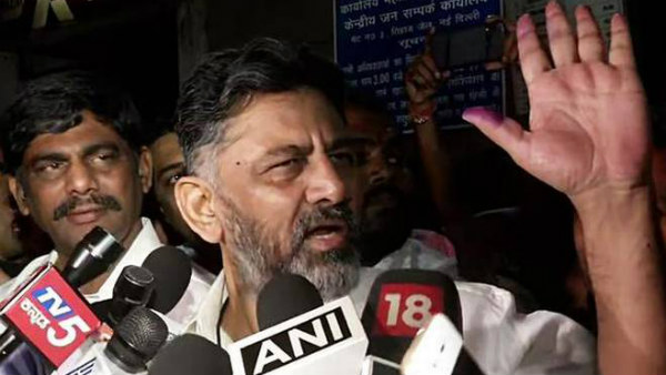 ವಕೀಲರ ಸಲಹೆ, ದೇವರ ಆಶೀರ್ವಾದಗಳು ಹಳೇ ಡಿ.ಕೆ.ಶಿ ಆಗಿಯೇ ಮುಂದುವರಿಸುವ ಕೆಲಸ ಮಾಡುತ್ತವಾ? 