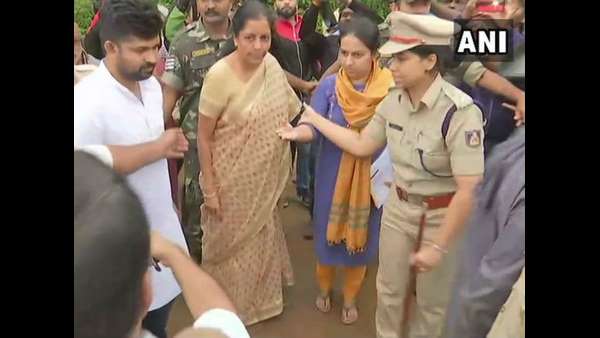 ಇಷ್ಟು ದಿನ ಕಷ್ಟ ಕಾಣಿಸಲಿಲ್ವಾ? ಇಷ್ಟು ದಿನ ಕಷ್ಟ ಕಾಣಿಸಲಿಲ್ವಾ?