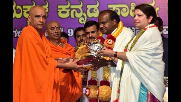 ಆದಿಚುಂಚನಗಿರಿ ಶ್ರೀಗಳ ಫೋನ್ ಕದ್ದಾಲಿಕೆ 