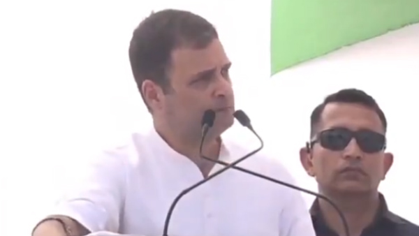 In Maharasthra Election Rally Rahul Gandhi Lambasted Modi Over GST And Note Ban In Maharasthra Election Rally Rahul Gandhi Lambasted Modi Over GST And Note Ban