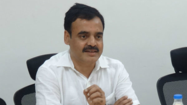  ಹಣದ ಸಮಸ್ಯೆ ಇದ್ದರೂ ಜನರಿಗೆ ಕೊಡುವ ಕೆಲಸ ಸರ್ಕಾರ ಮಾಡುತ್ತಿದೆ 