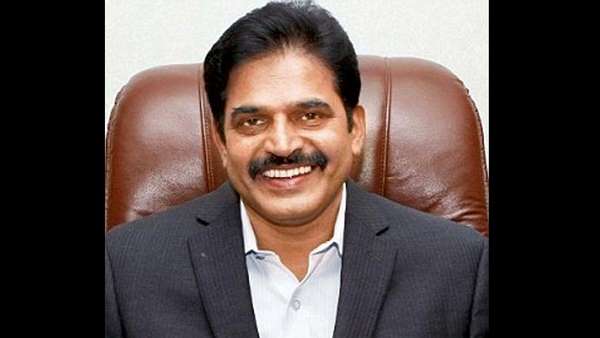 ಐಟಿ ದಾಳಿ ರಾಜಕೀಯ ಪ್ರೇರಿತ ಐಟಿ ದಾಳಿ ರಾಜಕೀಯ ಪ್ರೇರಿತ