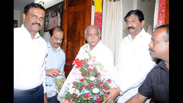 ಮಗನ ರಾಜಕೀಯ ಜೀವನ ನಿರ್ಮಾಣಕ್ಕೆ ನಿರ್ಧಾರ?