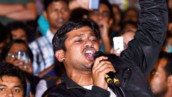 ಪದೇ ಪದೇ ವಿವಾದದಲ್ಲಿ... ಪದೇ ಪದೇ ವಿವಾದದಲ್ಲಿ...